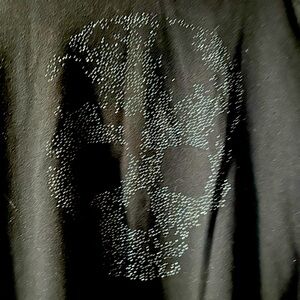 Skull shirt